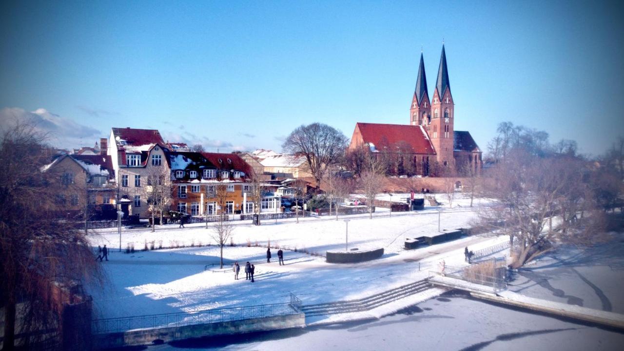 Altes Kasino Hotel Am See Neuruppin Εξωτερικό φωτογραφία
